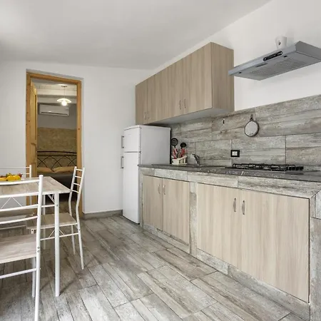 Apartmán Letizia House *