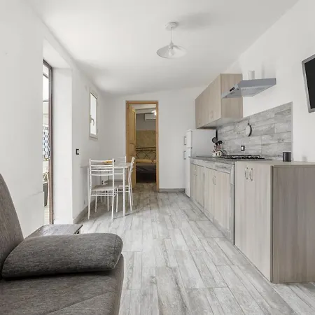 Apartmán Letizia House *