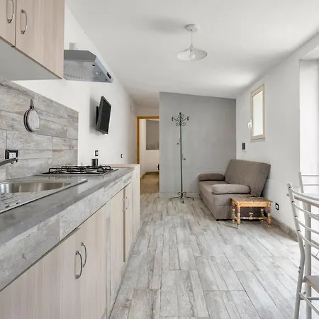 Letizia House Apartment *